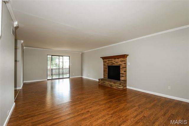 869 Country Glen Drive, Imperial, MO 63052