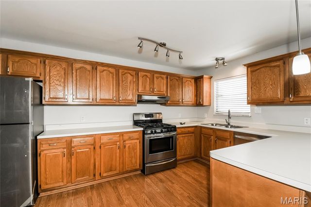 869 Country Glen Drive, Imperial, MO 63052