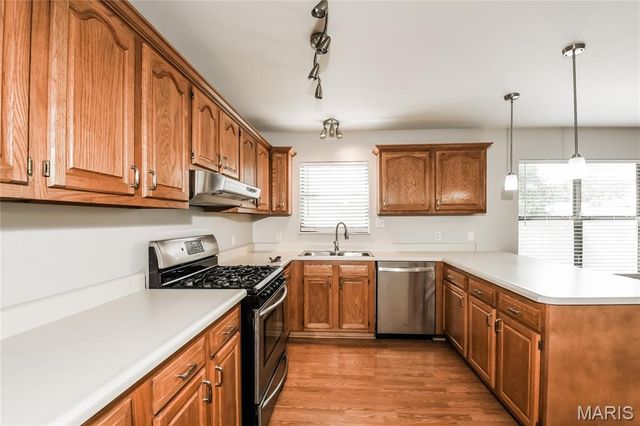869 Country Glen Drive, Imperial, MO 63052