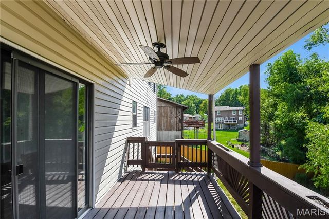 869 Country Glen Drive, Imperial, MO 63052