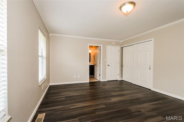 869 Country Glen Drive, Imperial, MO 63052