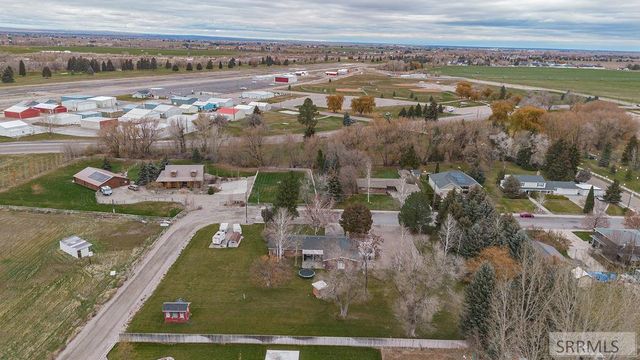 630 Harbor Drive, Blackfoot, ID 83221