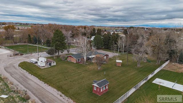 630 Harbor Drive, Blackfoot, ID 83221