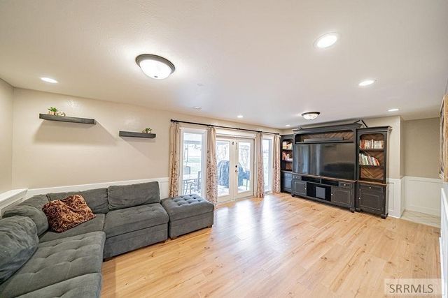 630 Harbor Drive, Blackfoot, ID 83221