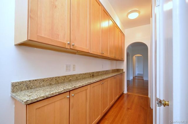155 Garth Road 3D, Scarsdale, NY 10583
