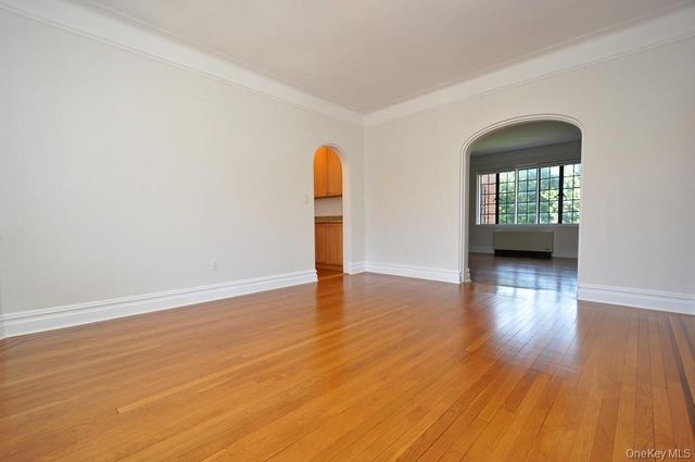 155 Garth Road 3D, Scarsdale, NY 10583