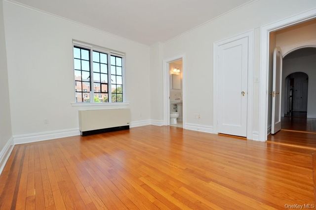155 Garth Road 3D, Scarsdale, NY 10583