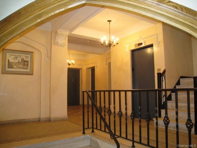 155 Garth Road 3D, Scarsdale, NY 10583