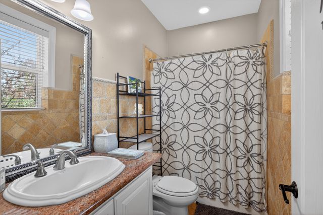 202 Palisades Pointe Drive, Lancaster, KY 40444