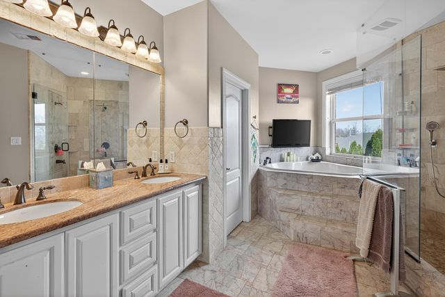 202 Palisades Pointe Drive, Lancaster, KY 40444