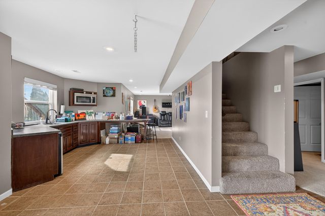 202 Palisades Pointe Drive, Lancaster, KY 40444