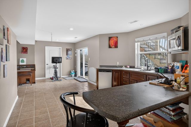 202 Palisades Pointe Drive, Lancaster, KY 40444