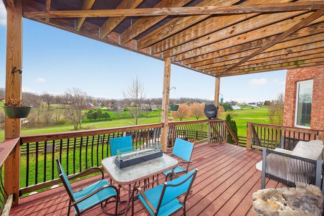 202 Palisades Pointe Drive, Lancaster, KY 40444