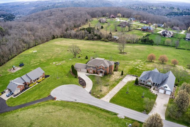 202 Palisades Pointe Drive, Lancaster, KY 40444