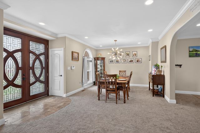 202 Palisades Pointe Drive, Lancaster, KY 40444