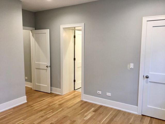 1515 W Sunnyside Avenue 2W, Chicago, IL 60640
