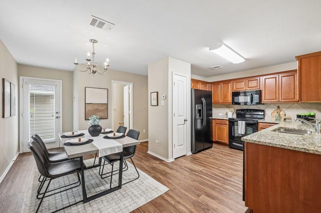 1808 Enchanted Rock DR, Cedar Park, TX 78613