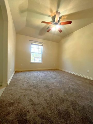 66 Fulshear Court, The Woodlands, TX 77382