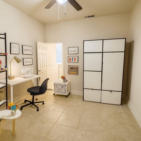 66 Fulshear Court, The Woodlands, TX 77382