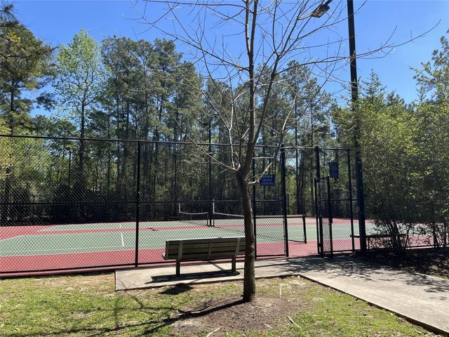 66 Fulshear Court, The Woodlands, TX 77382