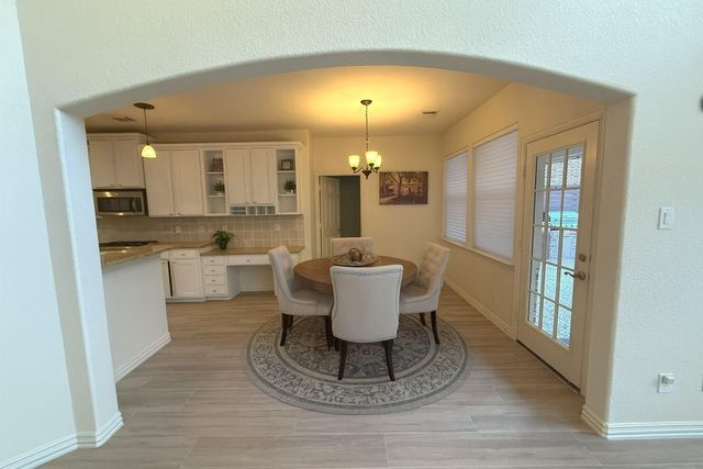 66 Fulshear Court, The Woodlands, TX 77382