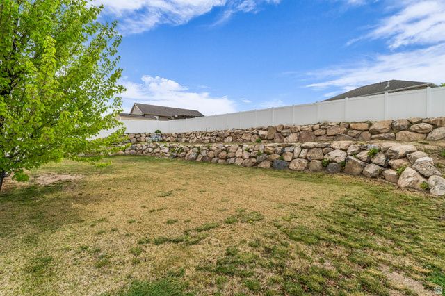 4061 S MONTEGO DR, Saratoga Springs, UT 84045