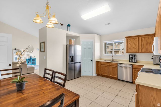 4061 S MONTEGO DR, Saratoga Springs, UT 84045