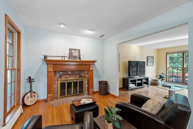 3 Farmstead Way, Littleton, MA 01460
