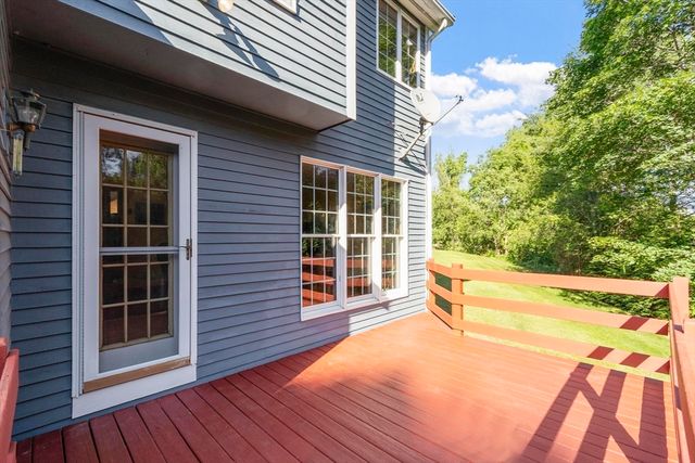 3 Farmstead Way, Littleton, MA 01460