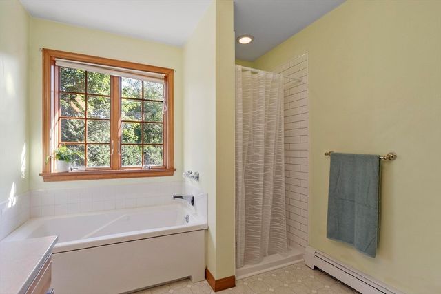 3 Farmstead Way, Littleton, MA 01460