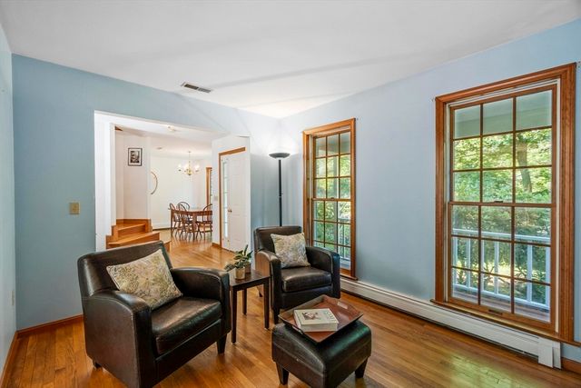 3 Farmstead Way, Littleton, MA 01460