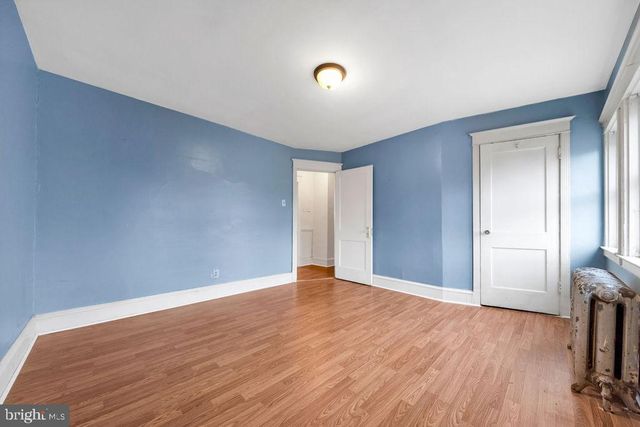 6997 GUILFORD RD, Upper Darby, PA 19082