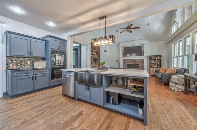 417 NW 1851 Road, Kingsville, MO 64061