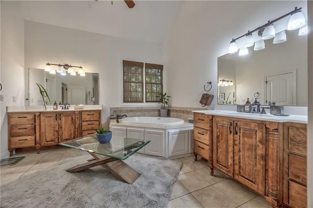 417 NW 1851 Road, Kingsville, MO 64061
