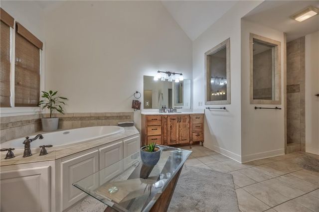 417 NW 1851 Road, Kingsville, MO 64061