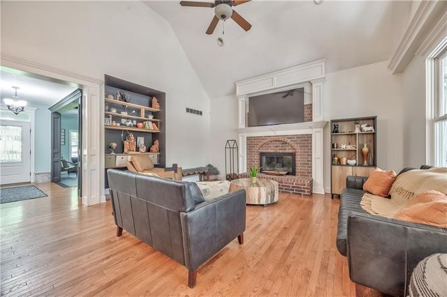 417 NW 1851 Road, Kingsville, MO 64061