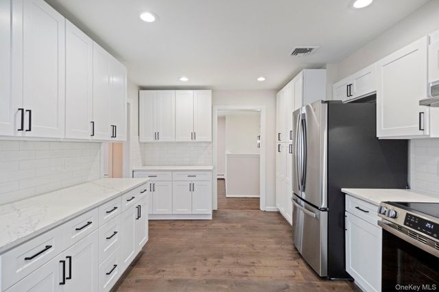 7 Lydia Drive, Wappingers Falls, NY 12590