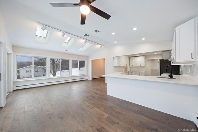 7 Lydia Drive, Wappingers Falls, NY 12590