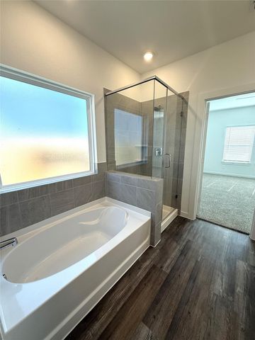 4308 Wallace Falls Lane, Conroe, TX 77303