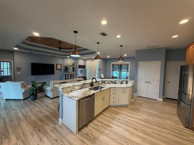 218 COUGAR WAY, Rotonda West, FL 33947
