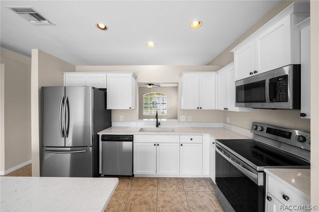 14316 Holly Hammock Lane, Brooksville, FL 34613