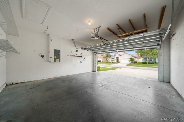 14316 Holly Hammock Lane, Brooksville, FL 34613