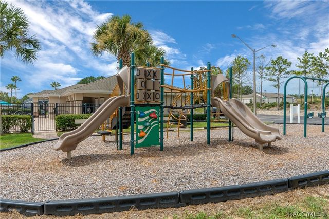 14316 Holly Hammock Lane, Brooksville, FL 34613