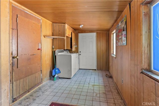 799 Mountain View, Wrightwood, CA 92397