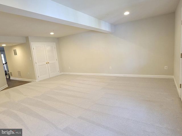 3926 SHAWFIELD, Frederick, MD 21704