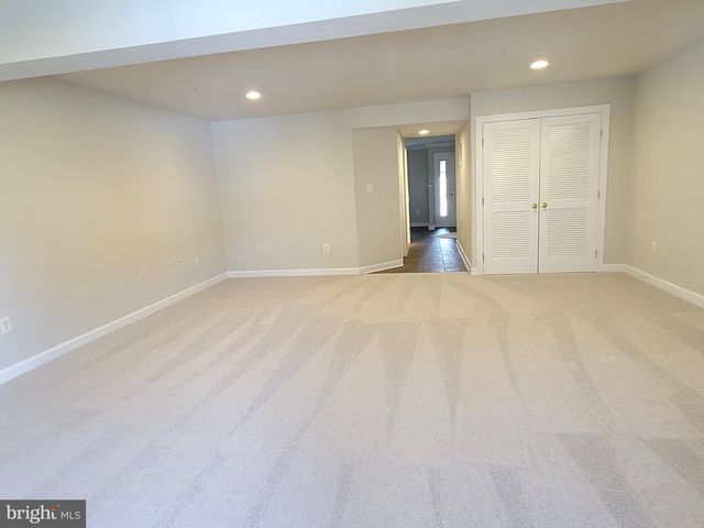 3926 SHAWFIELD, Frederick, MD 21704