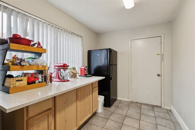 2806 Santa Monica Drive, Grand Prairie, TX 75052