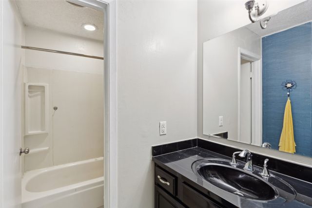 2806 Santa Monica Drive, Grand Prairie, TX 75052