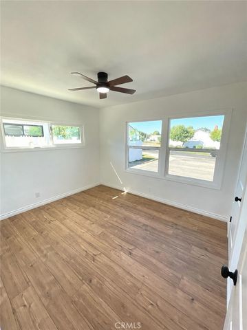 8015 McNulty, Winnetka, CA 91306