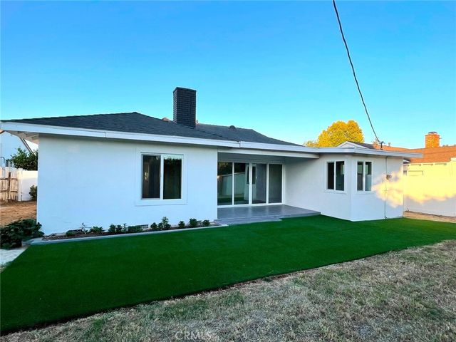 8015 McNulty, Winnetka, CA 91306